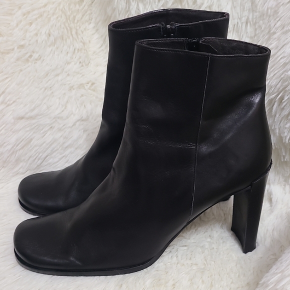 KENNETH COLE Women's Black 4" Heels Zip Up Ankle Boots - Size 9.5M - Picture 1 of 12